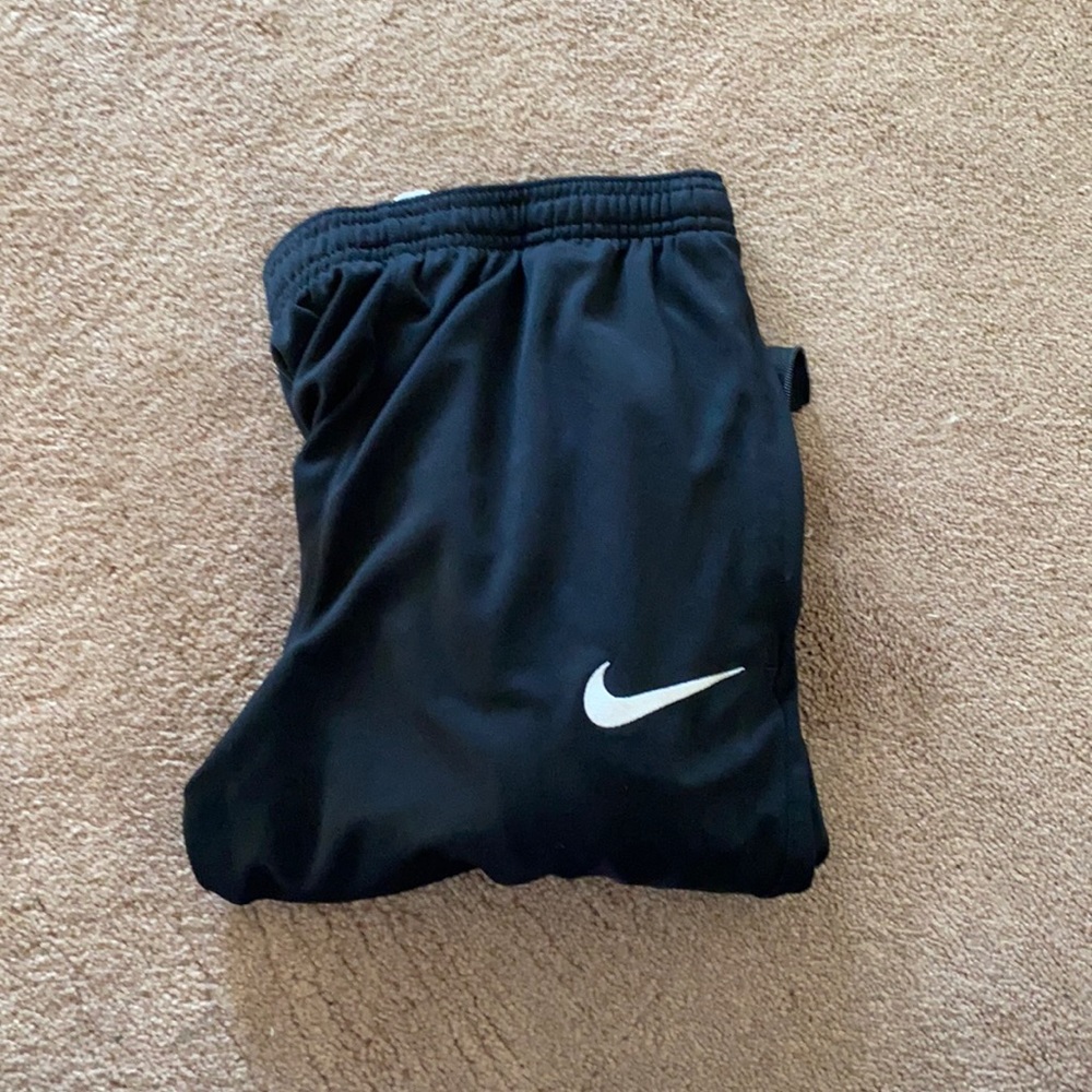 BLACK STRIPE,BLACK PANT,COND 10/10-SIZE S,